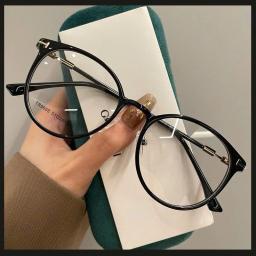 Gọng kính dáng tròn dành cho mặt vừa và nhỏ chất liệu nhựa M21 2