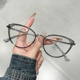 Gọng kính nữ mắt mèo thời trang cao cấp Hàn Quốc chất liệu nhựa kết hợp kim loại M39 4
