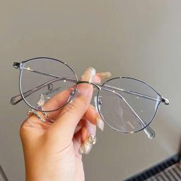 Gọng kính nữ mắt mèo cánh tiên, chất liệu titanium cao cấp M60 4