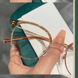 Gọng Kính Nam Form Nửa Viền Chất Liệu Nhựa TR90 Phối Titanium, Thời Trang M73 5