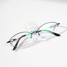 Gọng kính cận nữ nửa viền kim loại 8165 – Cắt kính theo yêu cầu