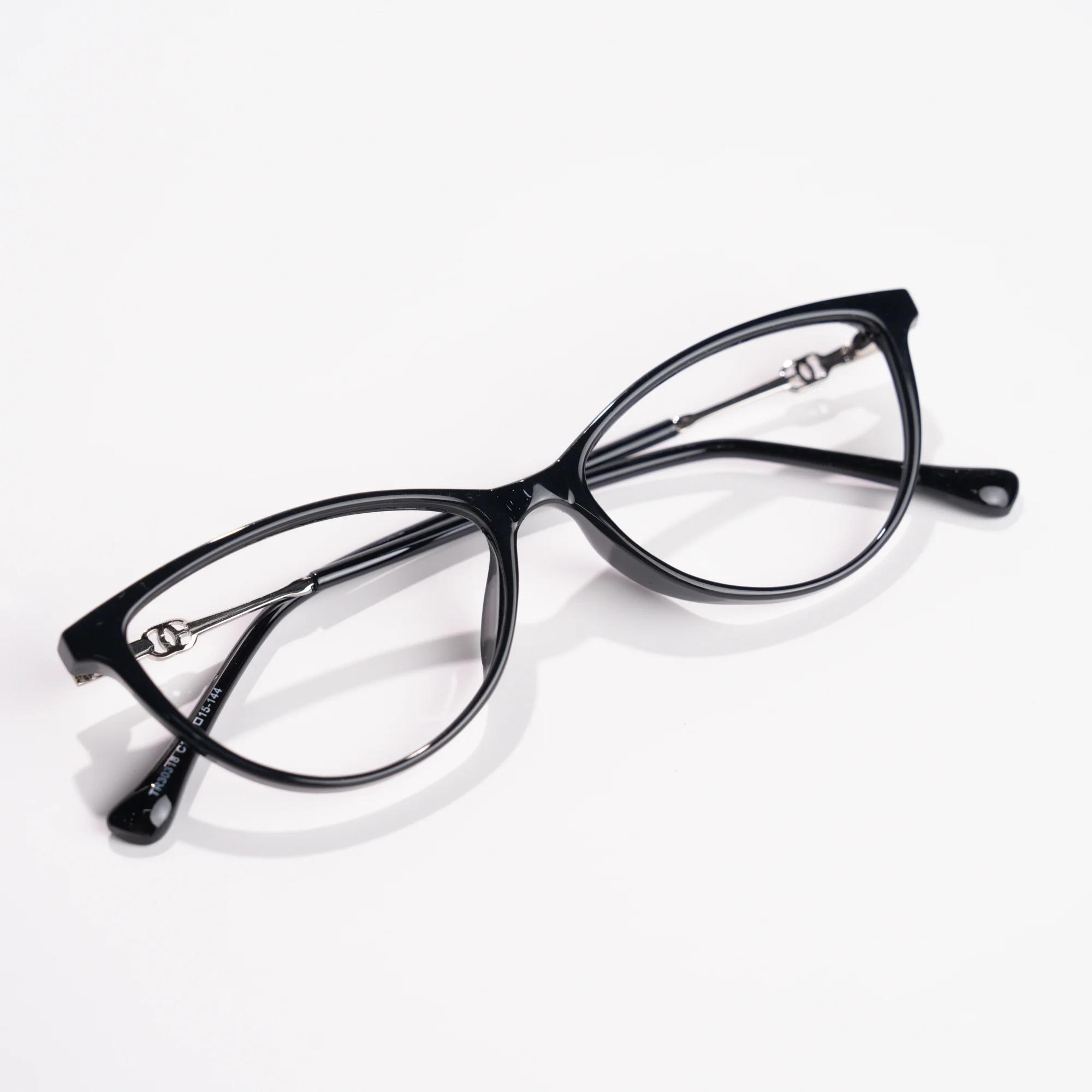 Gọng kính TR30318 dáng mắt mèo Cat-eye thanh lịch | Kính Mắt MITOO